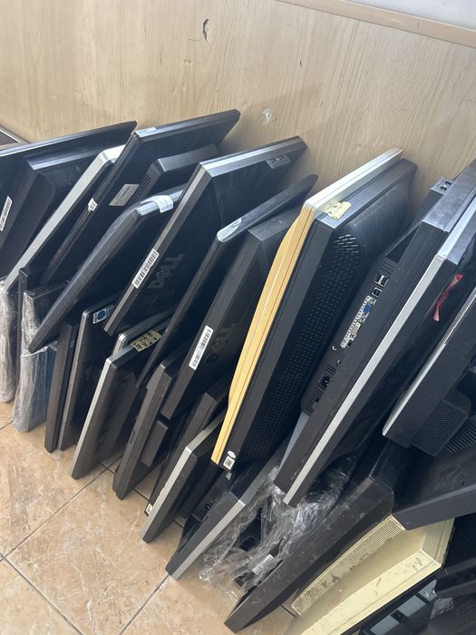 Монітори 60-70шт, B C класс, оптом