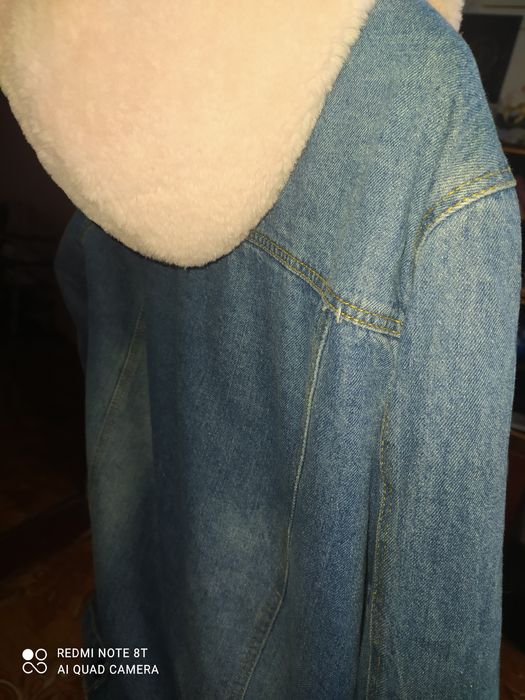 Джинсова курточка