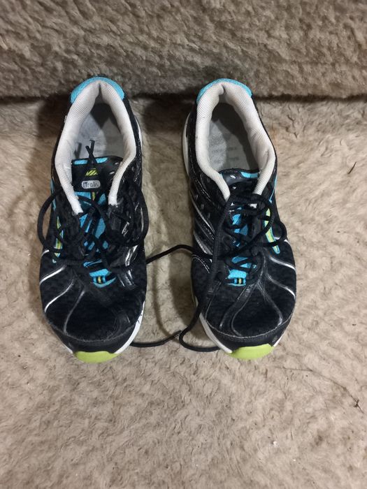 Кроссовки, ботинки р.23