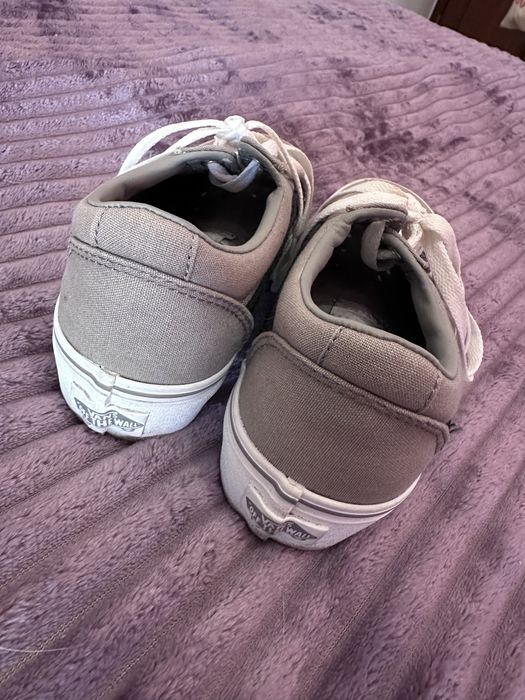 Vans plataforma cinzentos