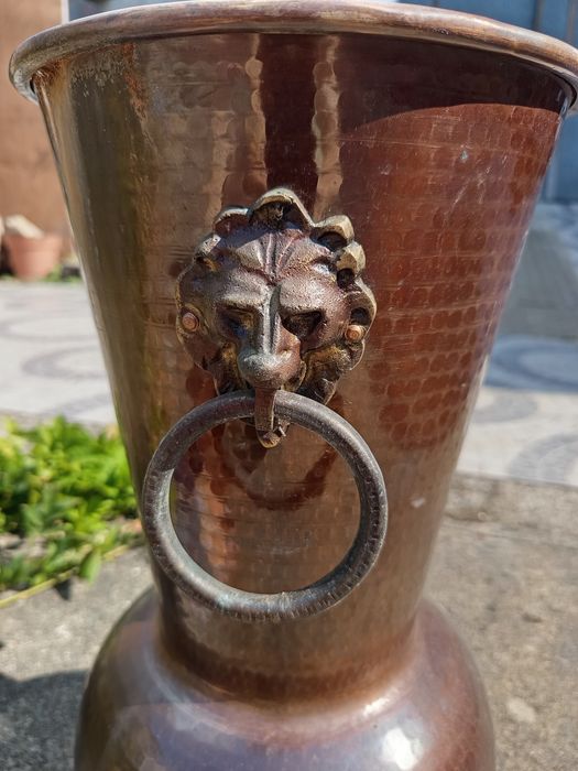 Suporte de chapéus de cobre