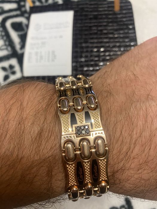 Золотой браслет Cartier. Новый