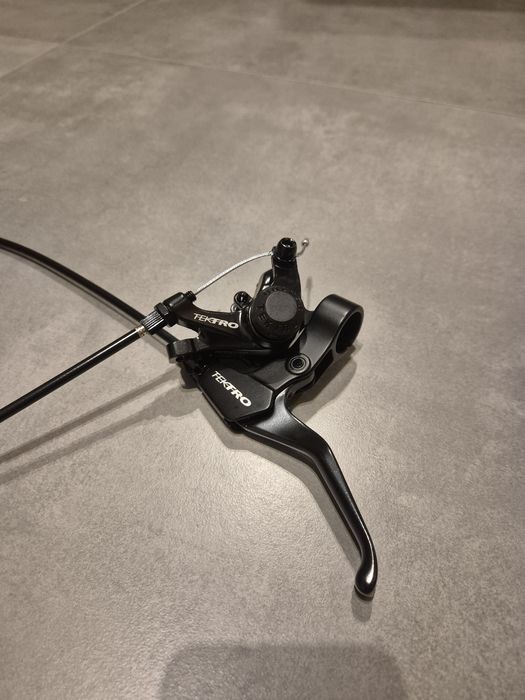 Hamulec mechaniczny przedni tektro