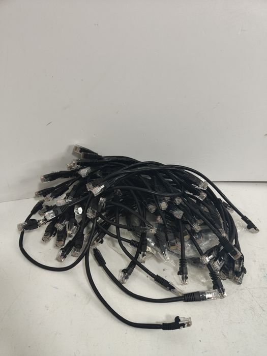 Conjunto de 54 cabos RJ45 pretos