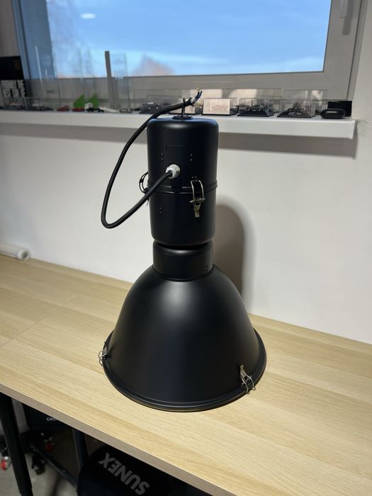 Lampa loft ELGO 4 sztuki industrialna prl przemyslowa czarna stalowa