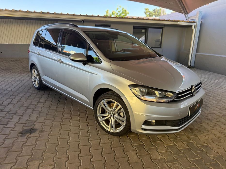 VW Touran 1.6 TDI SCR (BlueMotion ) DSG Comfortline