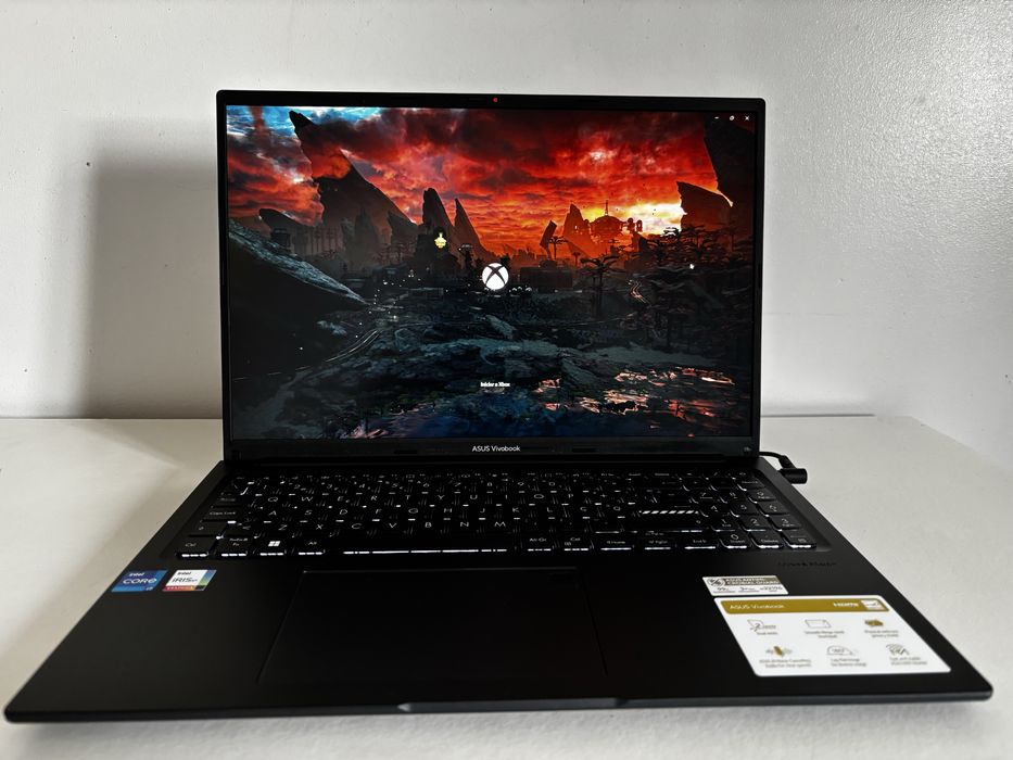 Portátil ASUS Vivobook como novo!