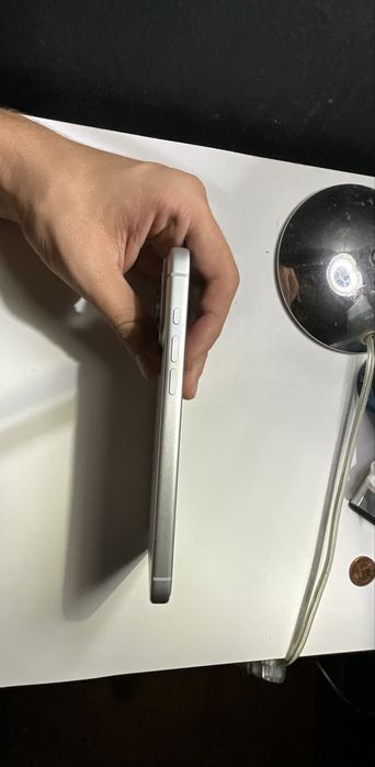 Vendo iPhone 17 pro max silver