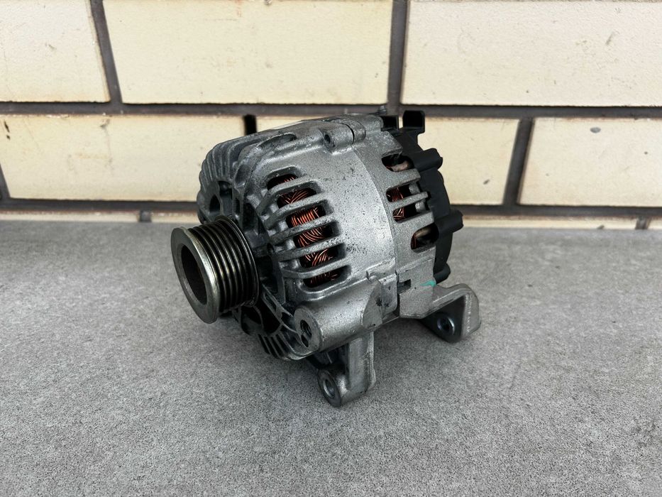 генератор BMW 3 318 320 E90 E91 2.0 DIESEL