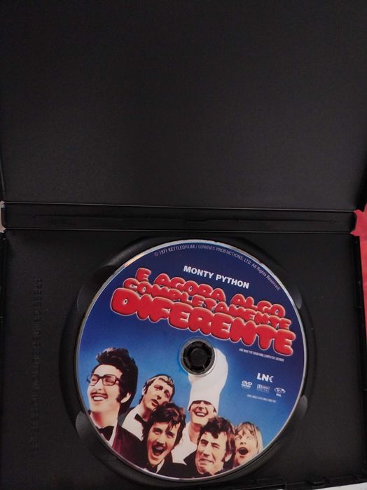 Monty Python DVD64584845633283122