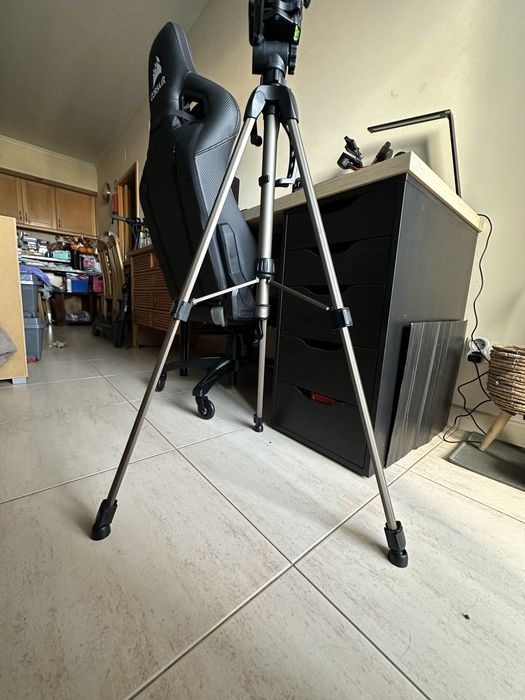 Tripé para câmera da Hama