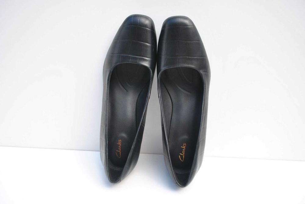 Czółenka buty na obcasie Clarks