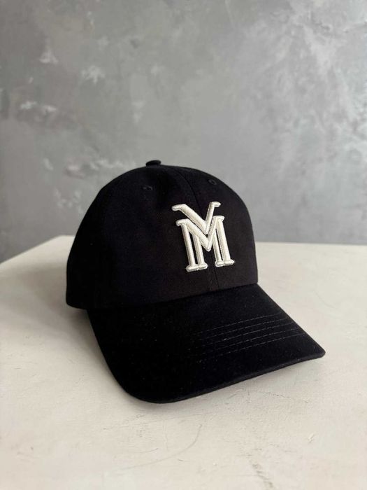 La manuel czapka z logo festive czarna