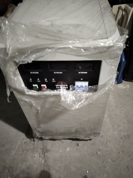 Стабилизатор напряжения vitals trs 2000kd