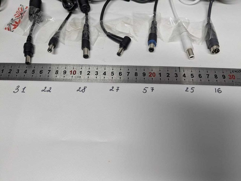 Блоки живлення 12V 15V 19V 20V 24V 42V 48V 54V для роутера принтера