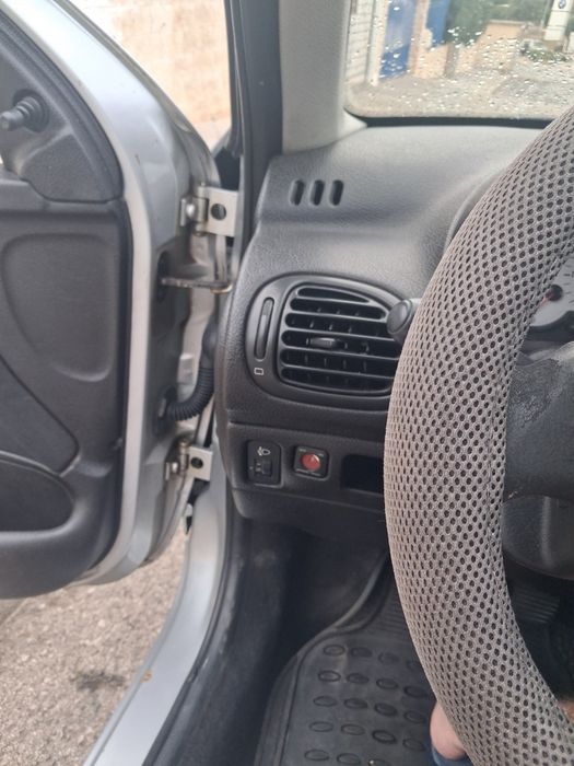 Carro peugeot 206sw