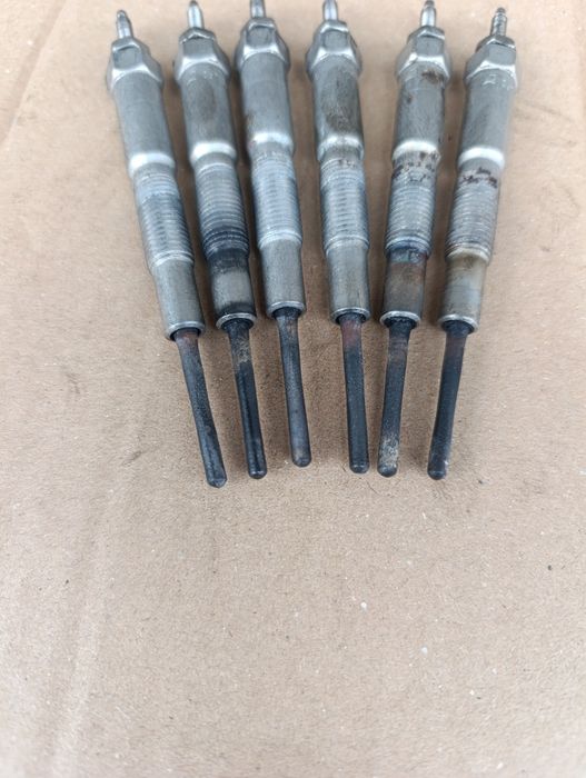 Свічка накалу 2.0 Cidt RF5C Rf7J Mazda 6 5 MPV мазда