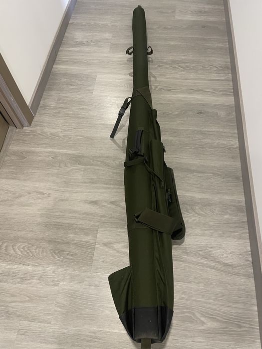 Saco rigido para canas de pesca Drennan Specialist