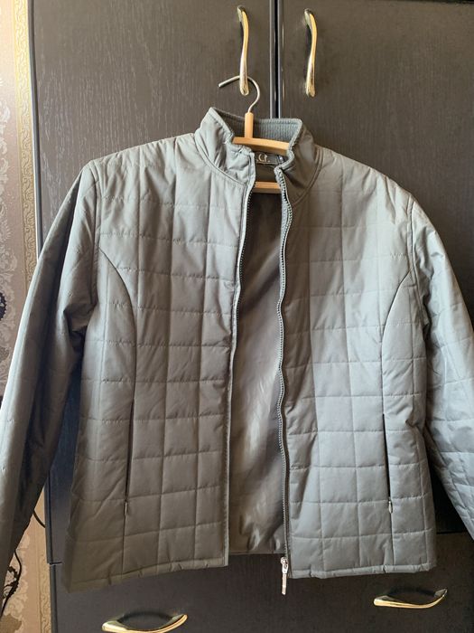 Продам куртку мужскую