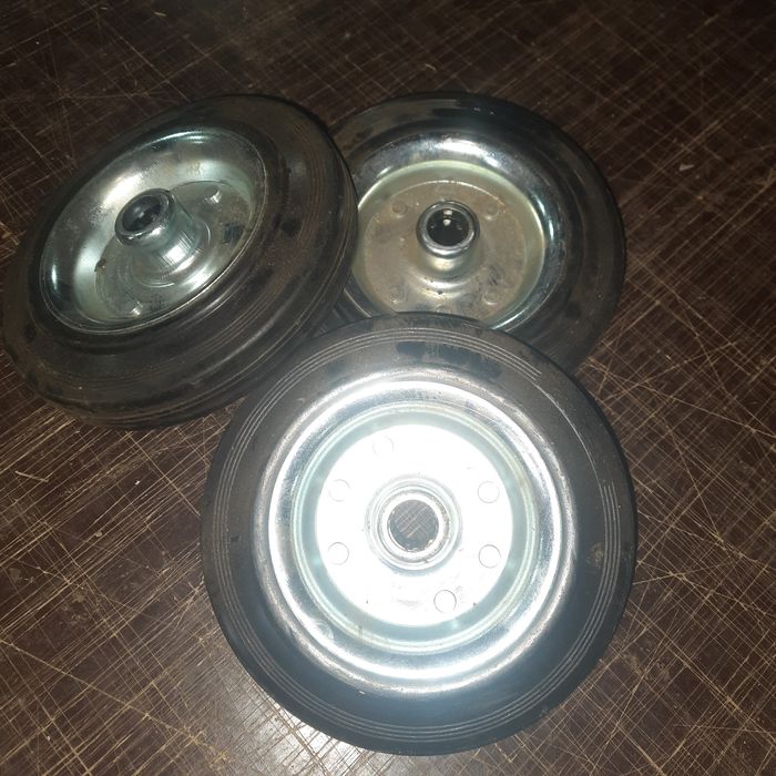 Колеса для обладнання, вишок, контейнерів,  200мм.