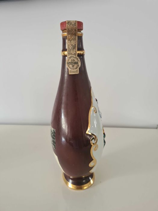 Garrafa Alfe com Porto D'Alva