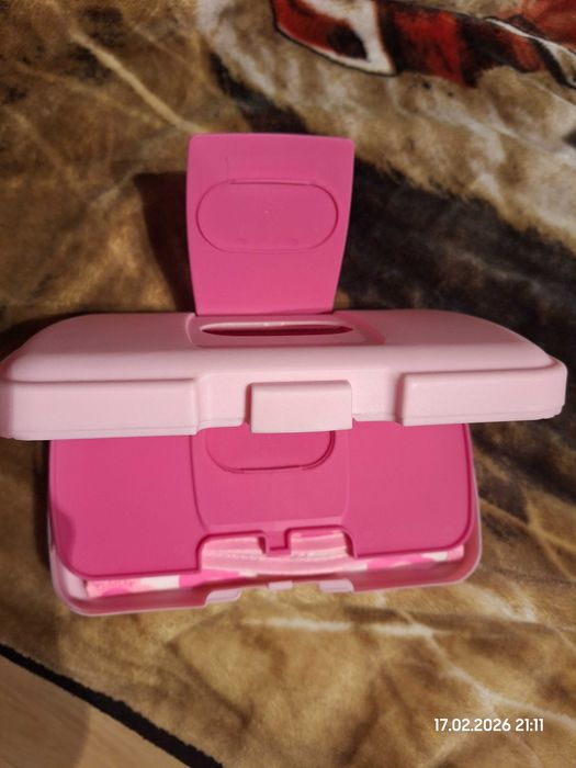 B.Box pojemnik na chusteczki z matą