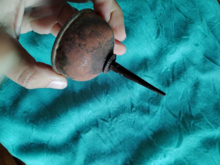 Almotolia Singer Antiga