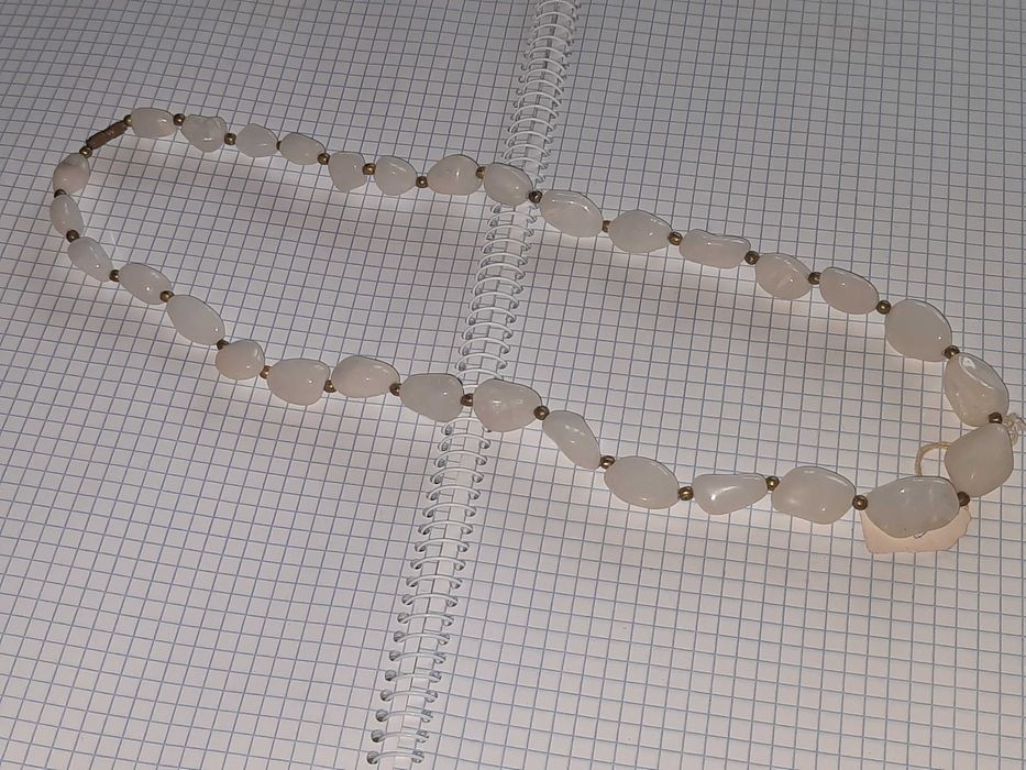 Продам бусы камень из СССР