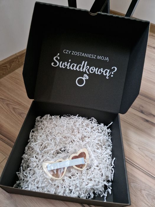 Boks dla świadkowej