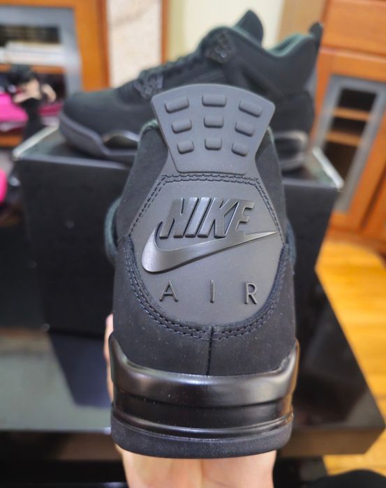 Jordan 4 Black Cat 2025