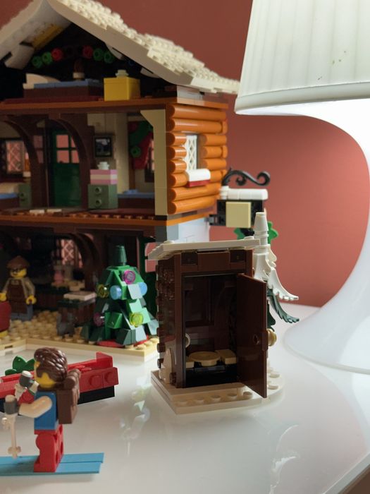 Lego Alpine Lodge - Winter Village Collection