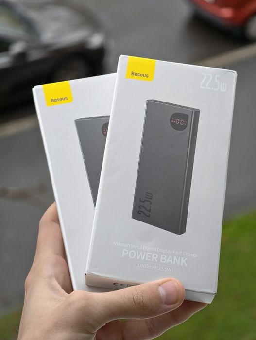 Павербанк Baseus 10000 mAh 22,5w в металевому корпусі, з дисплеєм