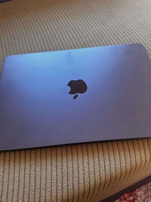 MacBook Air (13 polegadas, processador M3, 2024) - 16GB - 512GB SSD