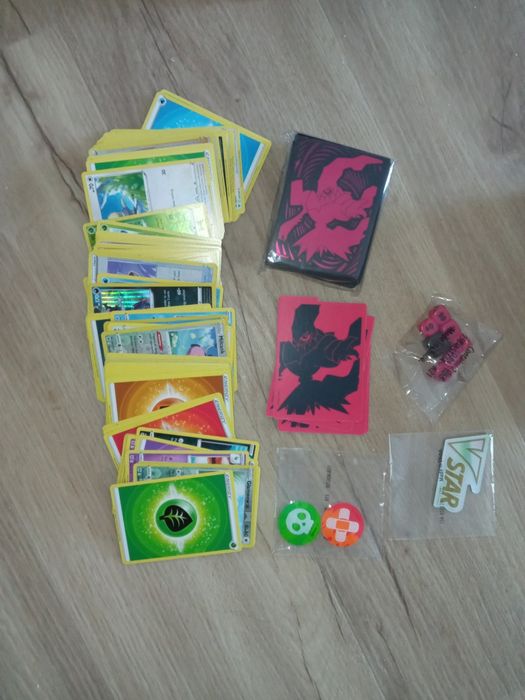 Pokémon Astral Radiance Box