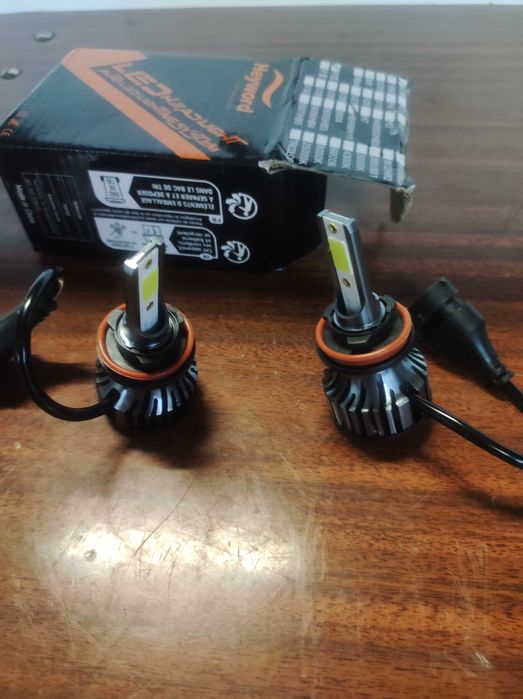 Продам  новые led лампы H 11 цоколь