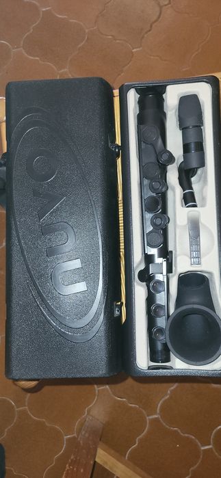 Nuvo Sax, like new64175802866049123