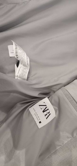 Blazer e camisas em muito bom estado de Marca
