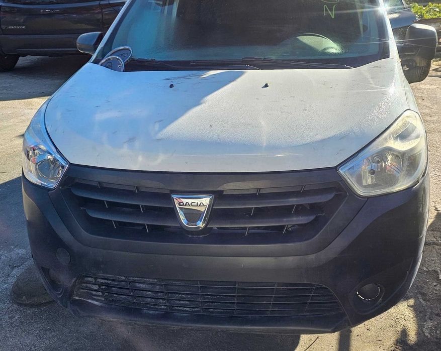 Frente completa de Dacia Dokker 1.5 DCI