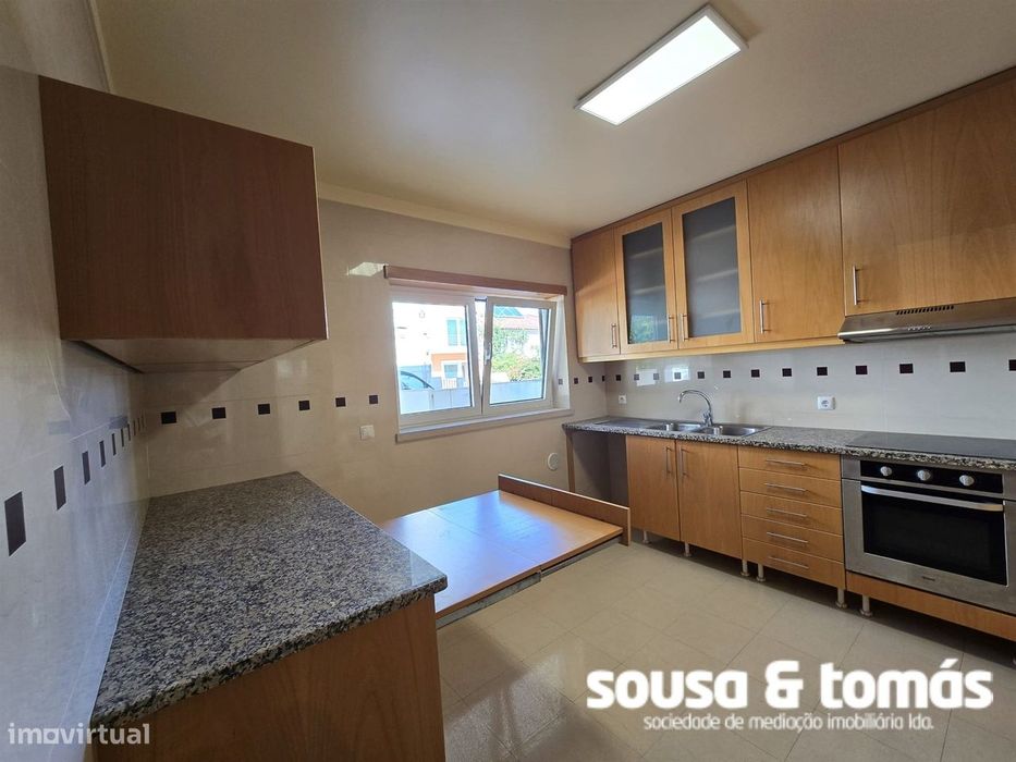 Apartamento T2 - Arrendamento