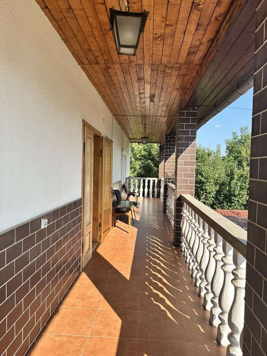 Здається в оренду 2 кімн. Будинок