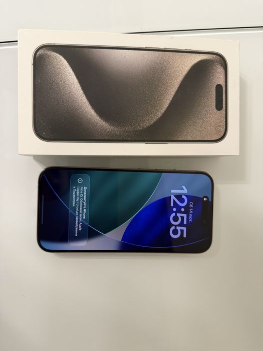 Продам  IPhone 15  natural titanium 128 gb