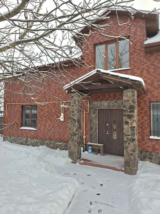 Продаж ! Макарів . Будинок 205 м2 . ГАЗ .Набережна вул.