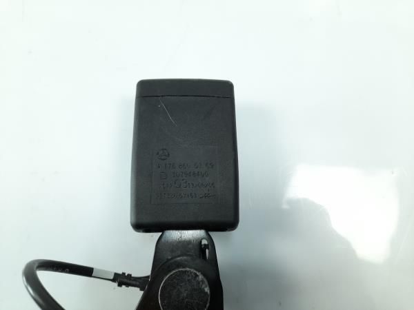 Encaixe de cinto trás esquerdo MERCEDES-BENZ Classe A (W176)
