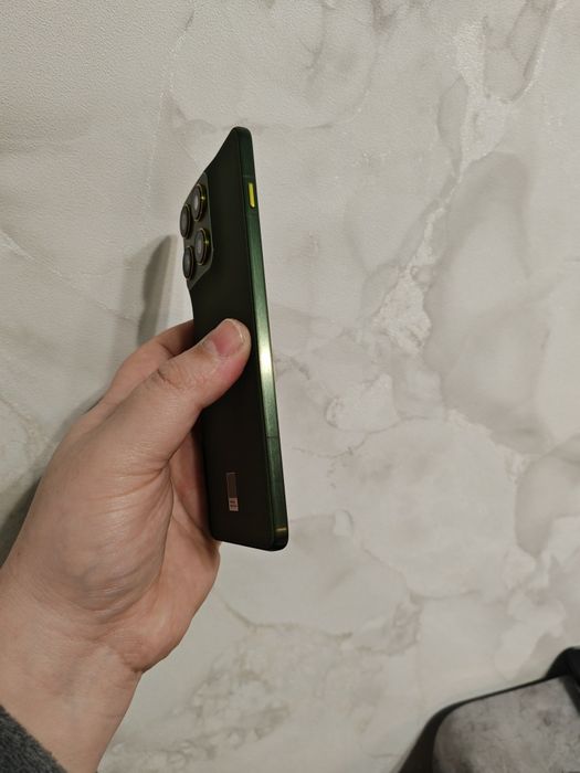 Motorola Edge 70 12/512