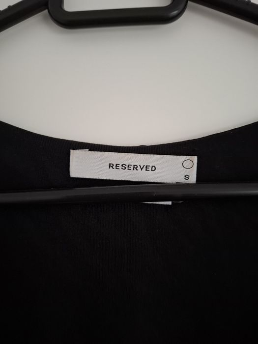 Sukienka reserved