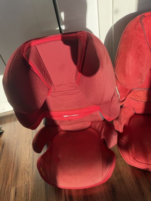 2 Foteliki dzieciece Cybex