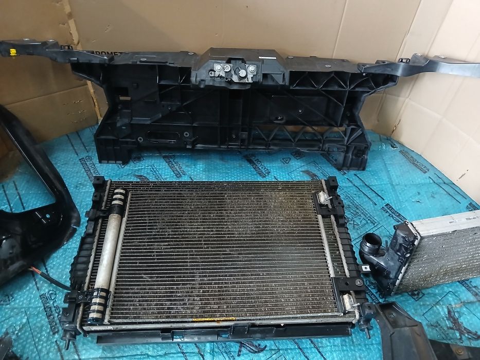 Pas przedni wentylator chlodnice 2.0 belka  Toyota PROACE II EXPERT I