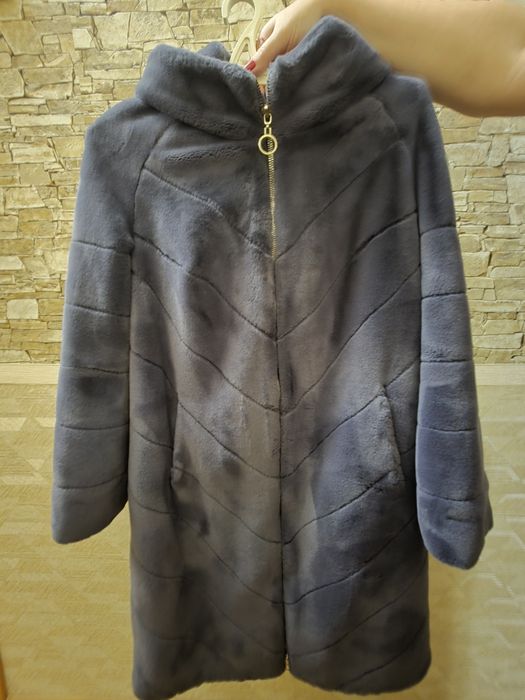 Шуба сіро-голуба жіноча