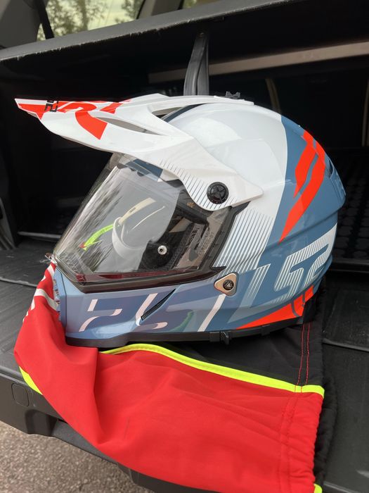 Шолом  LS2 MX436 Pioneer EVO