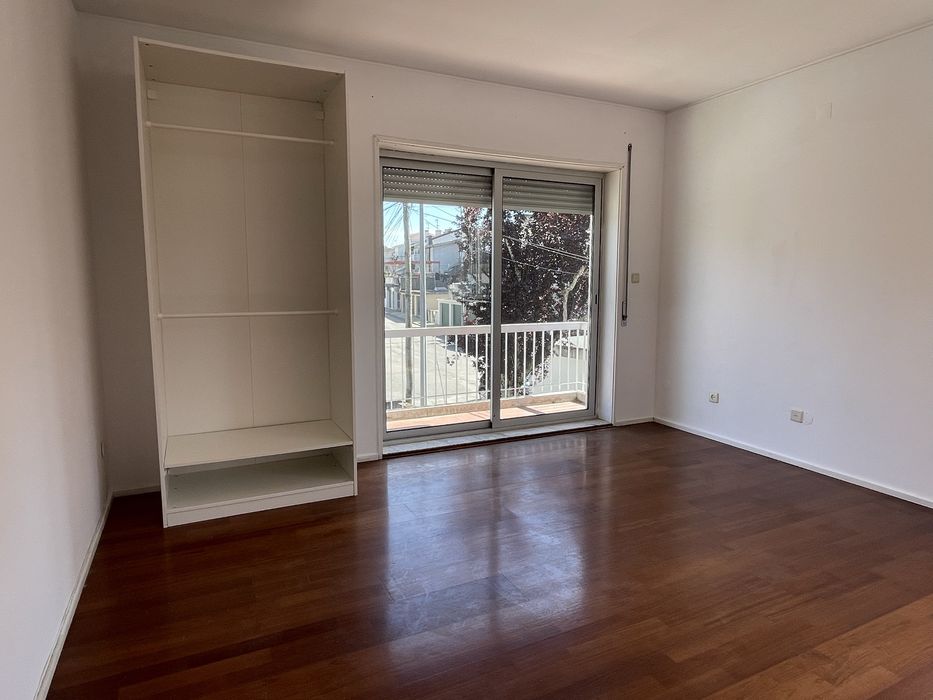 Aluga-se quartos em moradia no Porto